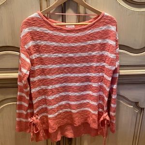 Caslon light weight sweater with adorable ties on the side